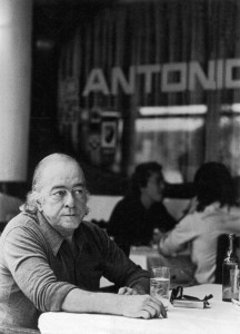 Vinicius em foto de Chico Nelson: poeta, compositor e protagonista de causos surpreendentes
