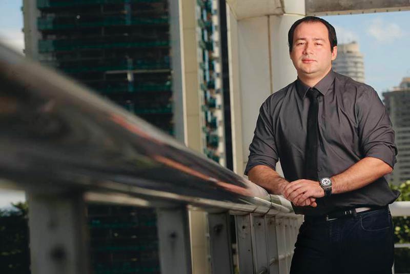 Wanderley de Abreu Júnior, ex-hacker que invadiu a Nasa, inaugura nova sede de fábrica de drones no Rio