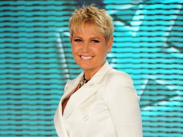 Xuxa fecha contrato com a Rede Record após 30 anos de Globo