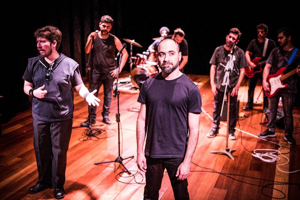 Espetáculo ‘Cabeça’ reestreia no Rio