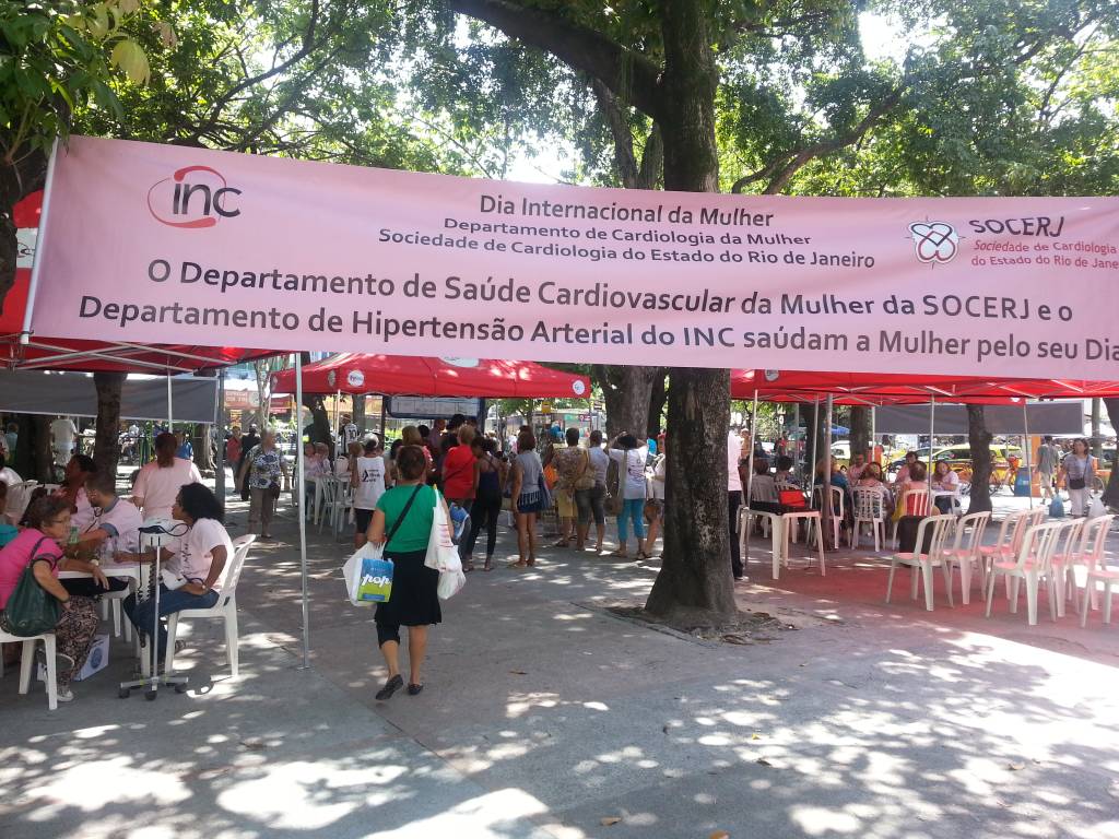 Largo do Machado recebe campanha sobre saúde cardiovascular