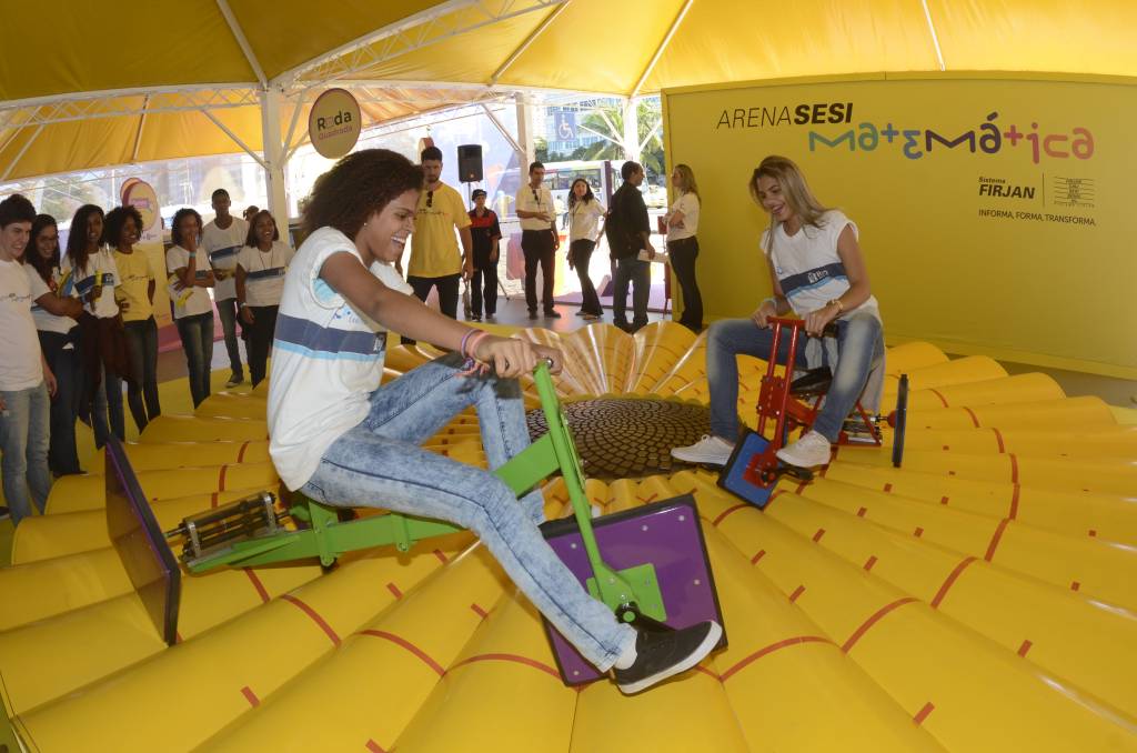 Sesi integra programação do Festival de Matemática no Engenhão