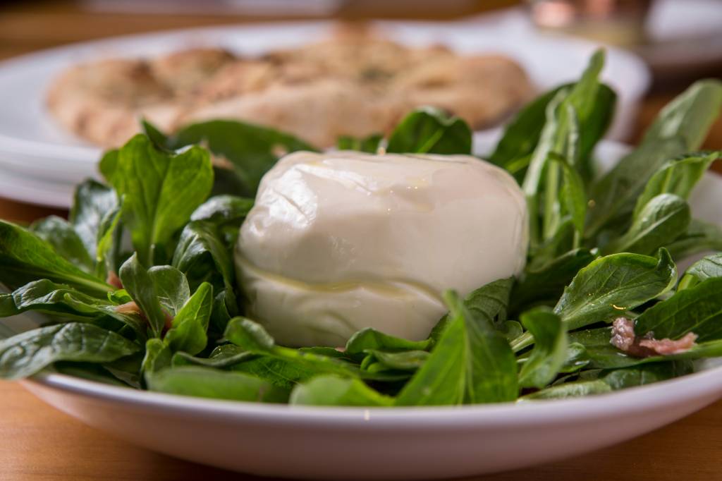 Burrata Liola _ Fior Di Grano _ restaurantes/gastronomia