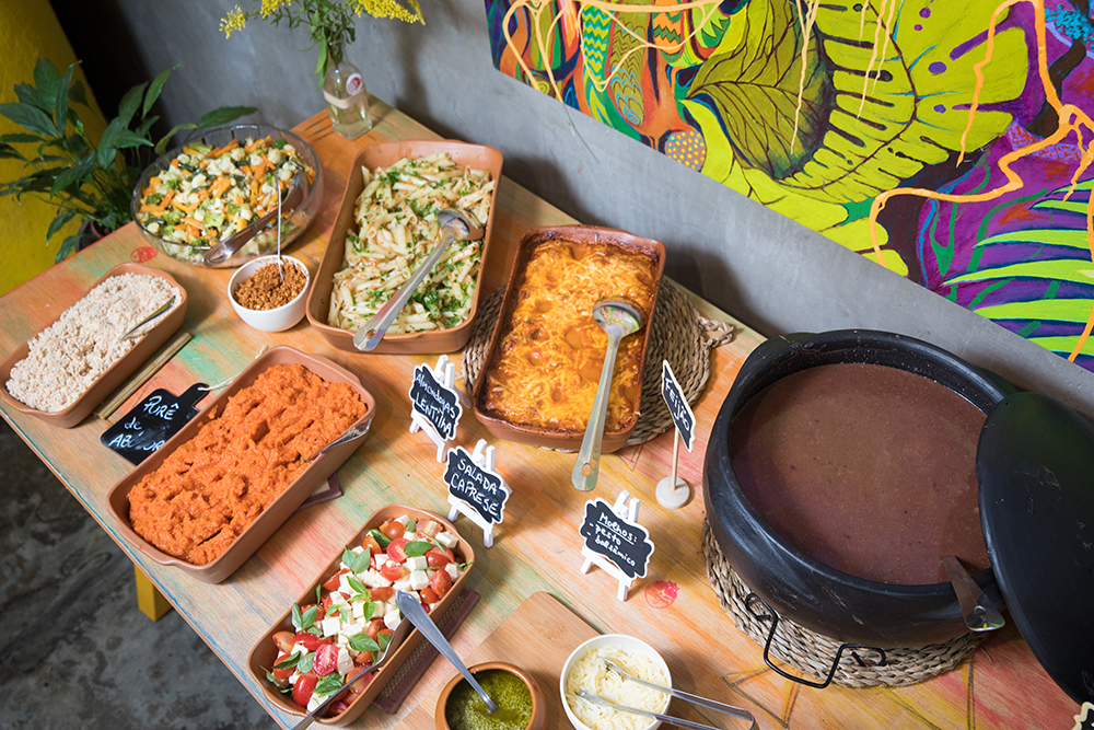 Gaia Art & Café lança bufê vegetariano