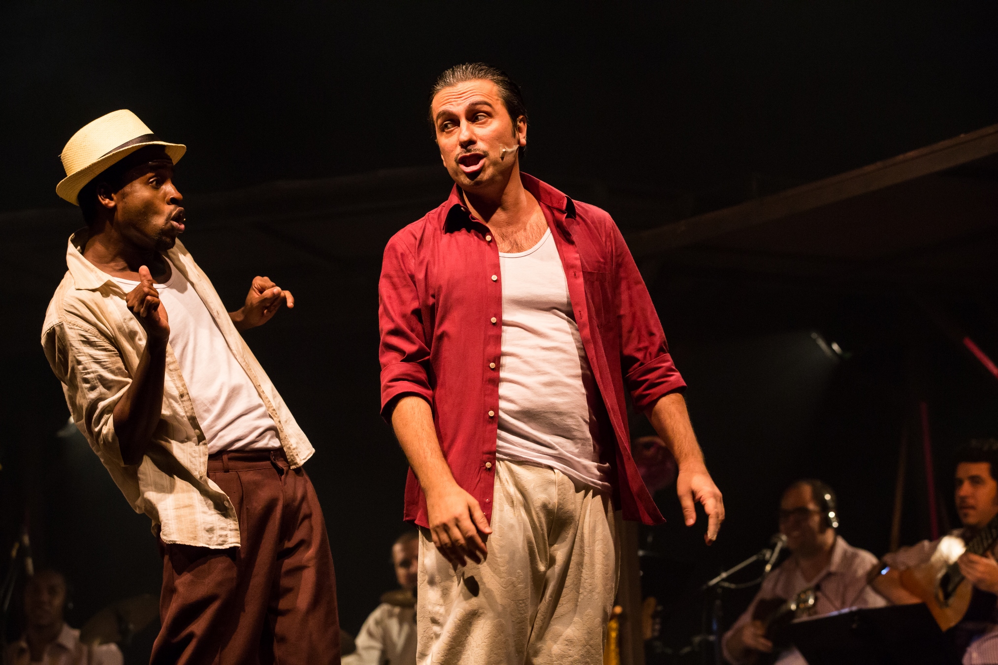 Três musicais reestreiam no circuito teatral