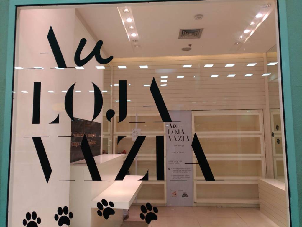 Pop Up no Center Shopping recebe doações para ONG animal