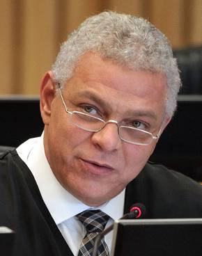 Ministro do TST debate reforma trabalhista nesta segunda (21)