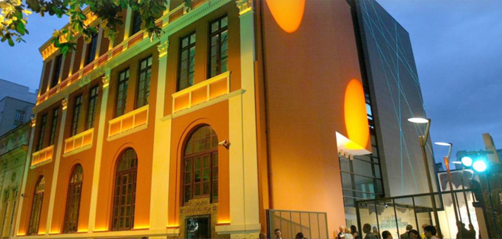 Oi Futuro e Caixa Cultural suspendem atividades por conta do coronavírus