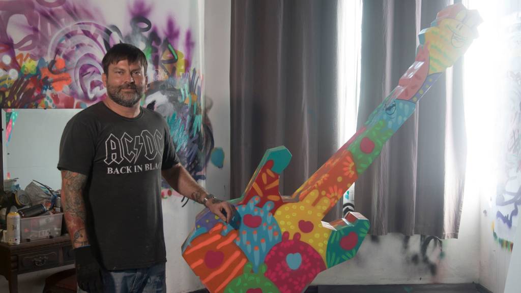 Guitarras grafitadas do Rock in Rio serão expostas no Leblon