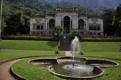 Secretário de Cultura fala sobre a polêmica do Parque Lage e é rebatido
