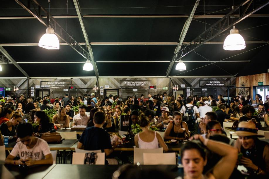 Gourmet Square Gourmet Square