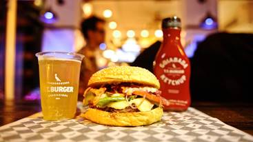 T.T. Burger promove happy hour no Centro nesta quarta (6)