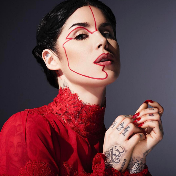 @katvond 3