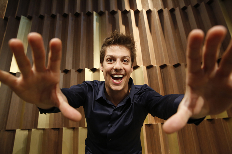 Fábio Porchat anuncia novidades no Porta dos Fundos