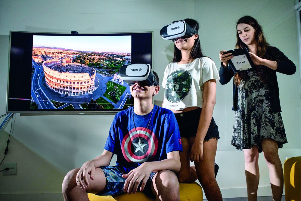 Escolas apostam na tecnologia para conquistar jovens conectados