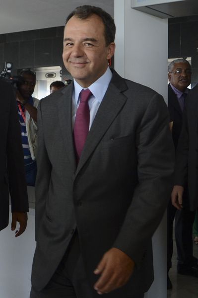 Sérgio Cabral terá lancha e mansão em Mangaratiba leiloados em setembro