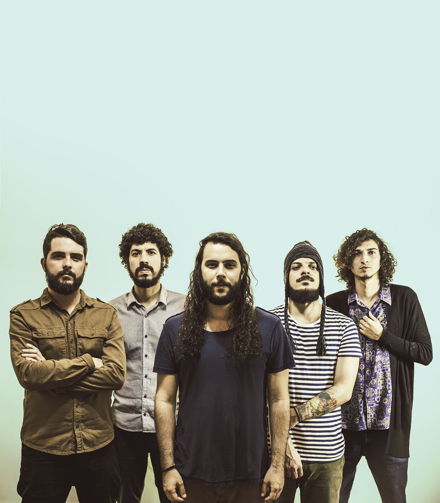 Teatro Municipal Ziembinski recebe festival de rock