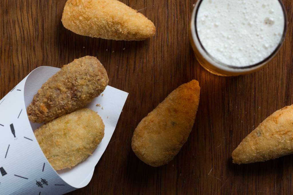 Booze promove festival de coxinha sem massa