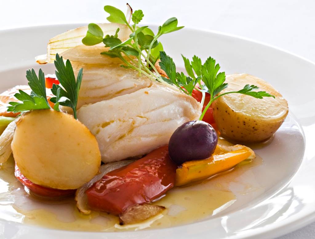 Bacalhau assado com legumes: opção do Margutta
