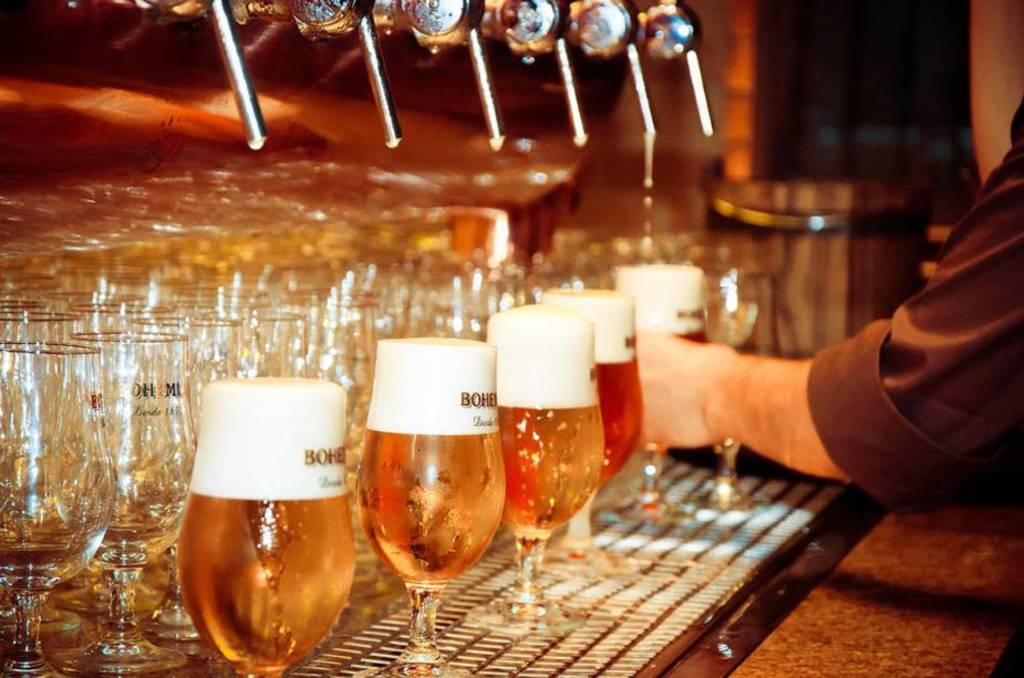 Coronavírus: Witzel baixará decreto que limita acesso a restaurantes