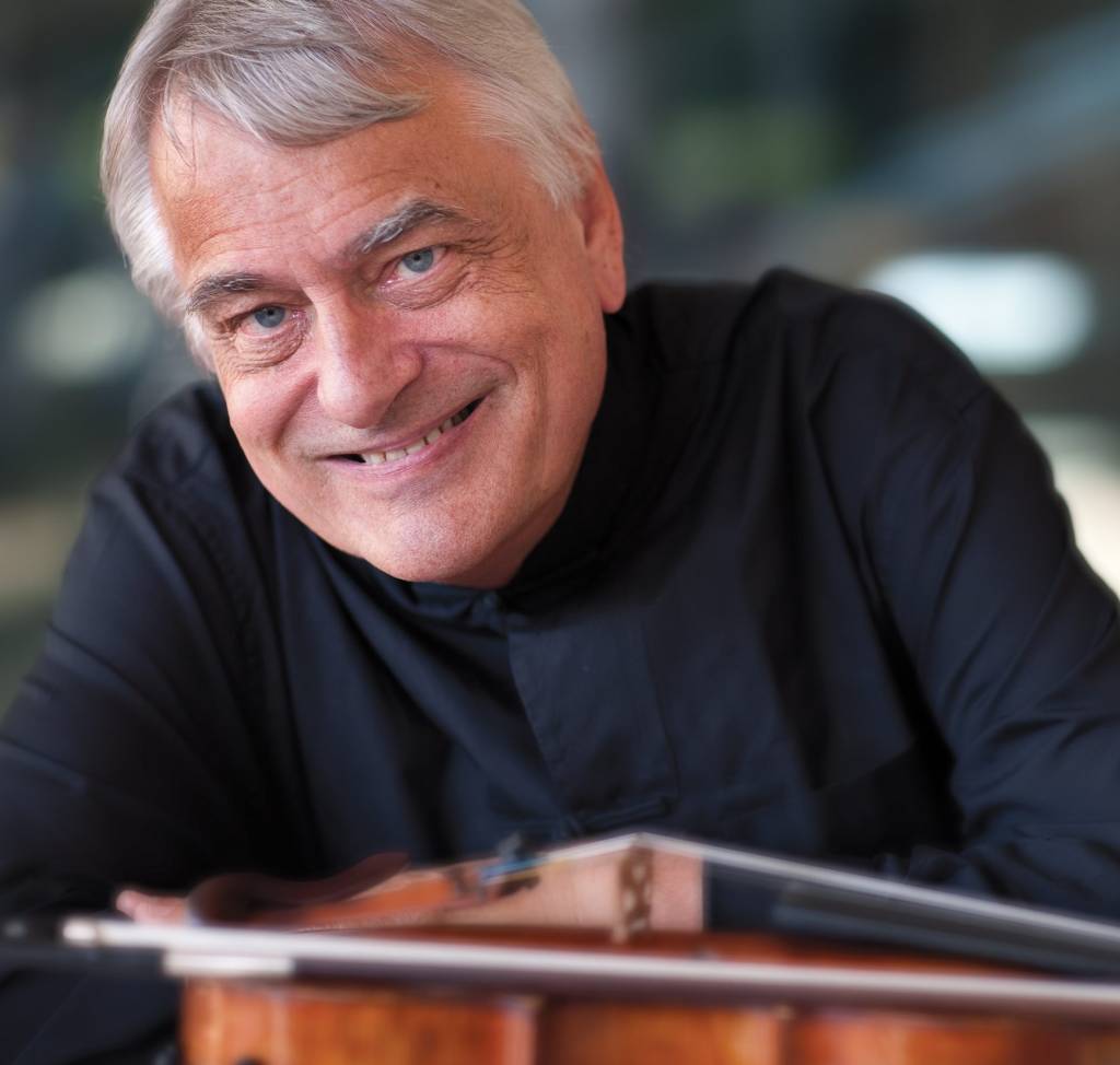 Alunos do Conservatório de Música de Sydney tocam na Lapa