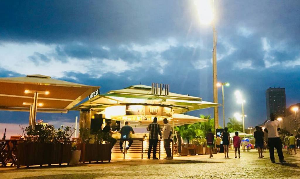 Quiosques terão telões para transmitir jogos da Copa