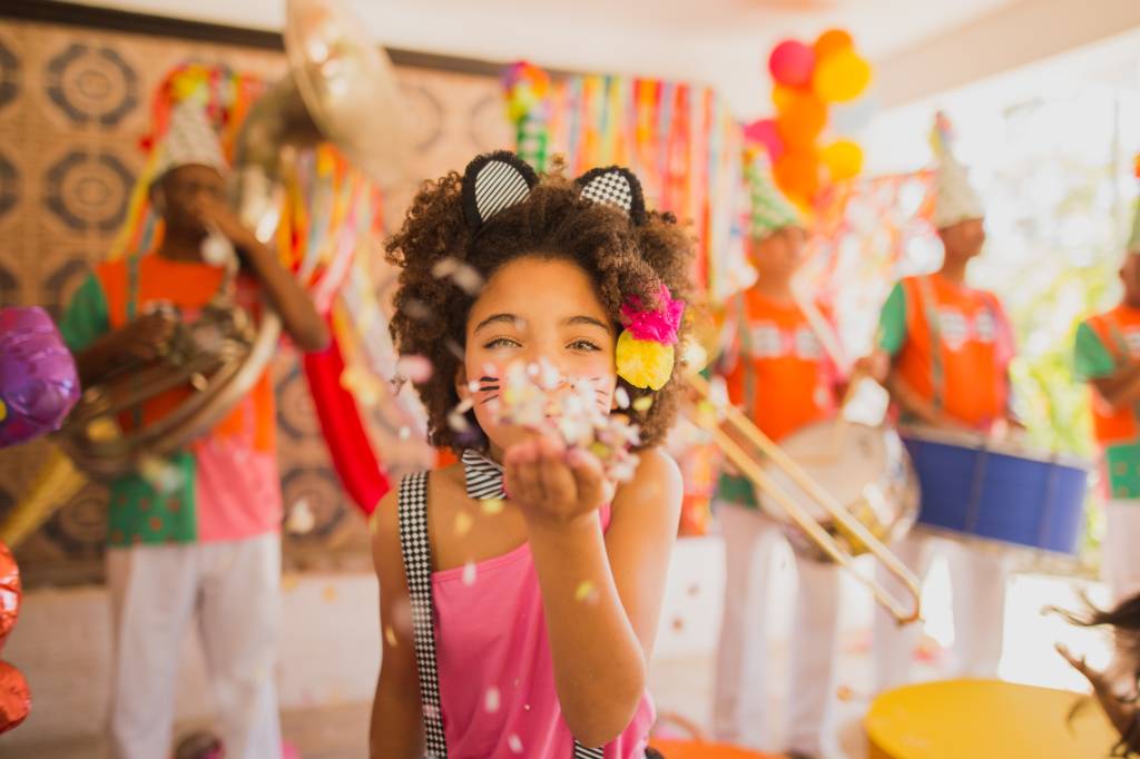 Grife infantil lança jingle para bloco mirim com ator de D.P.A