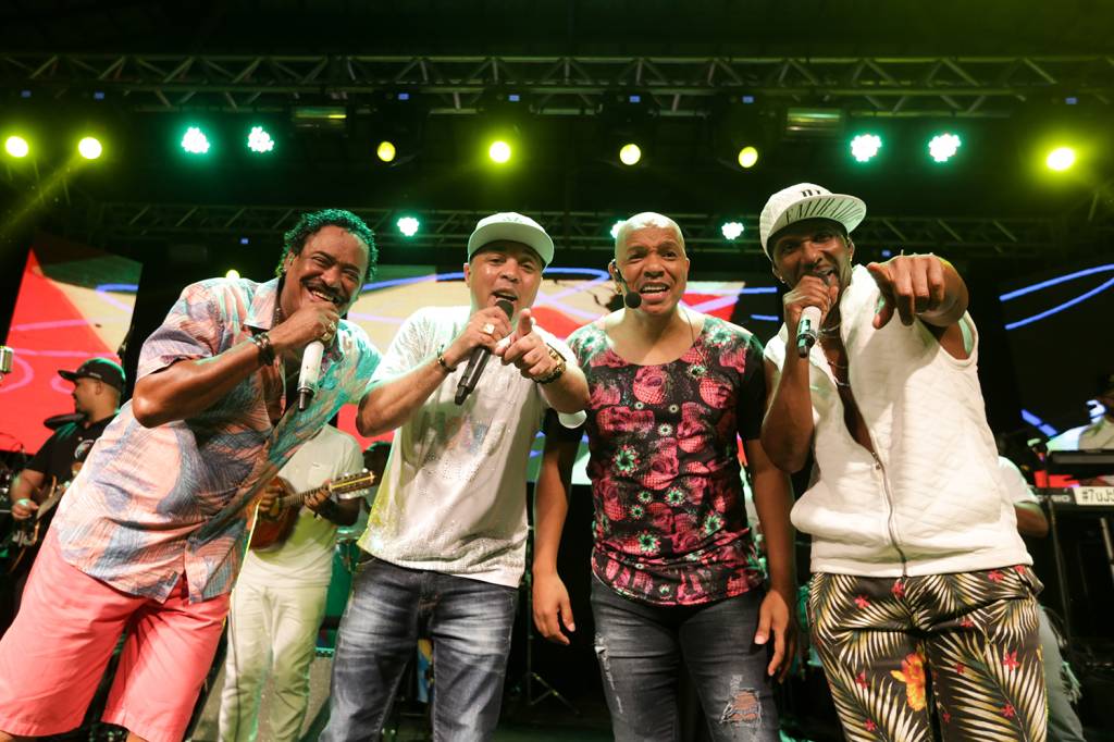 MoleTchan reúne hits do pagode e do axé dos anos 90