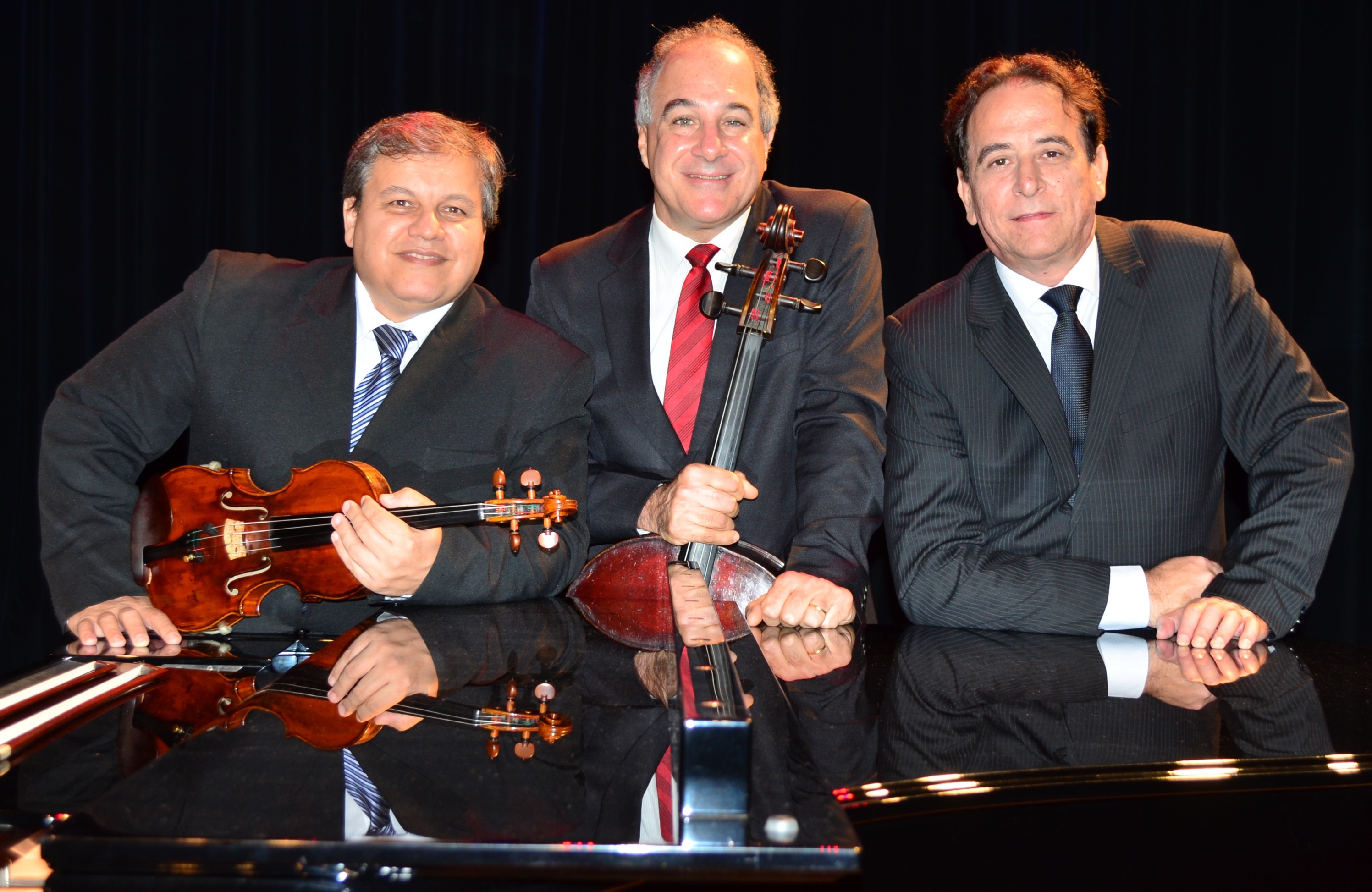 Trio Aquarius homenageia Edino Krieger nesta quinta (8)