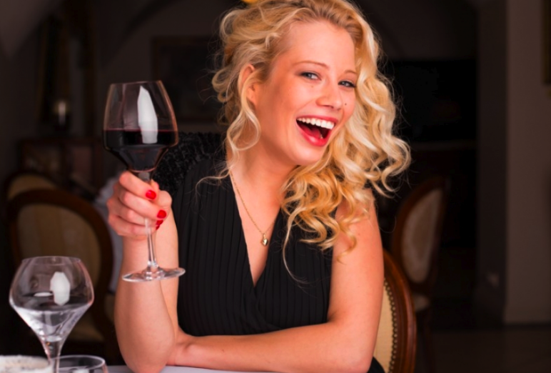 Mulheres preferem vinho tinto