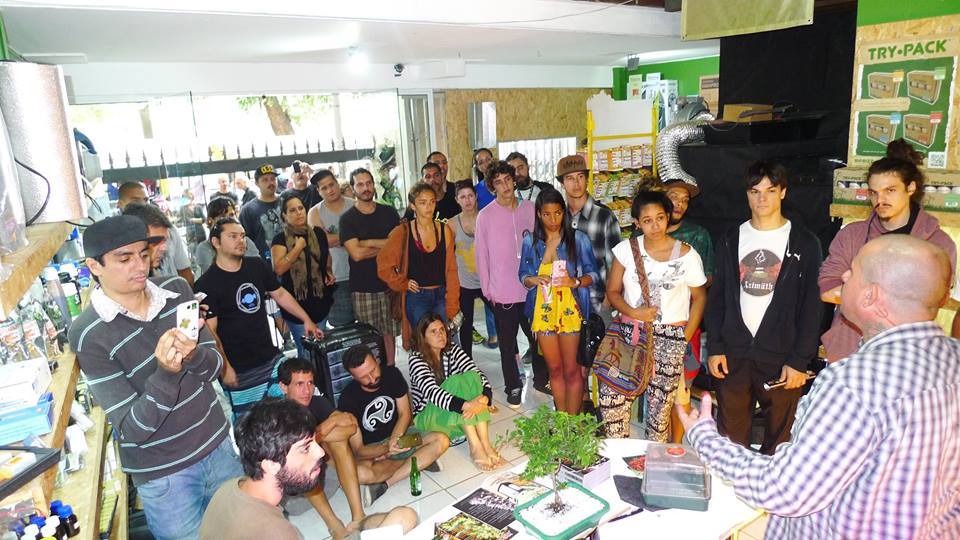 Empresa especializada em cultivo Indoor abre loja na Barra