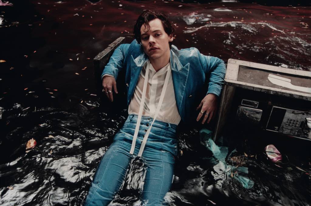 Harry Styles, ex-One Direction, faz show no Rio com ingressos esgotados