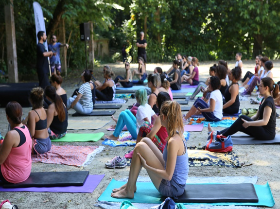 Bodytech promove aulão beneficente no Planetário