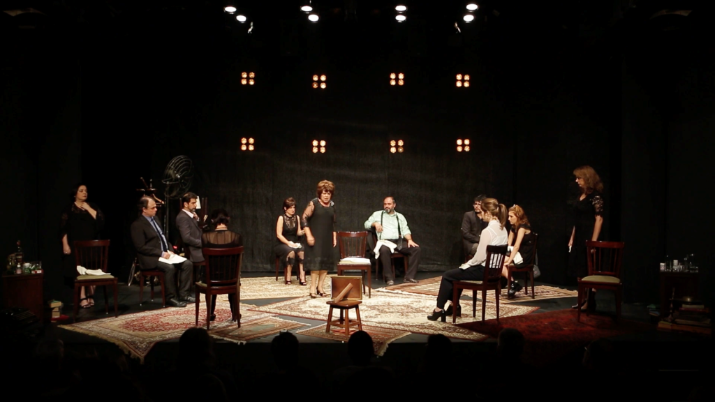 Um dos melhores espetáculos de 2017, “Agosto” reestreia no Rio