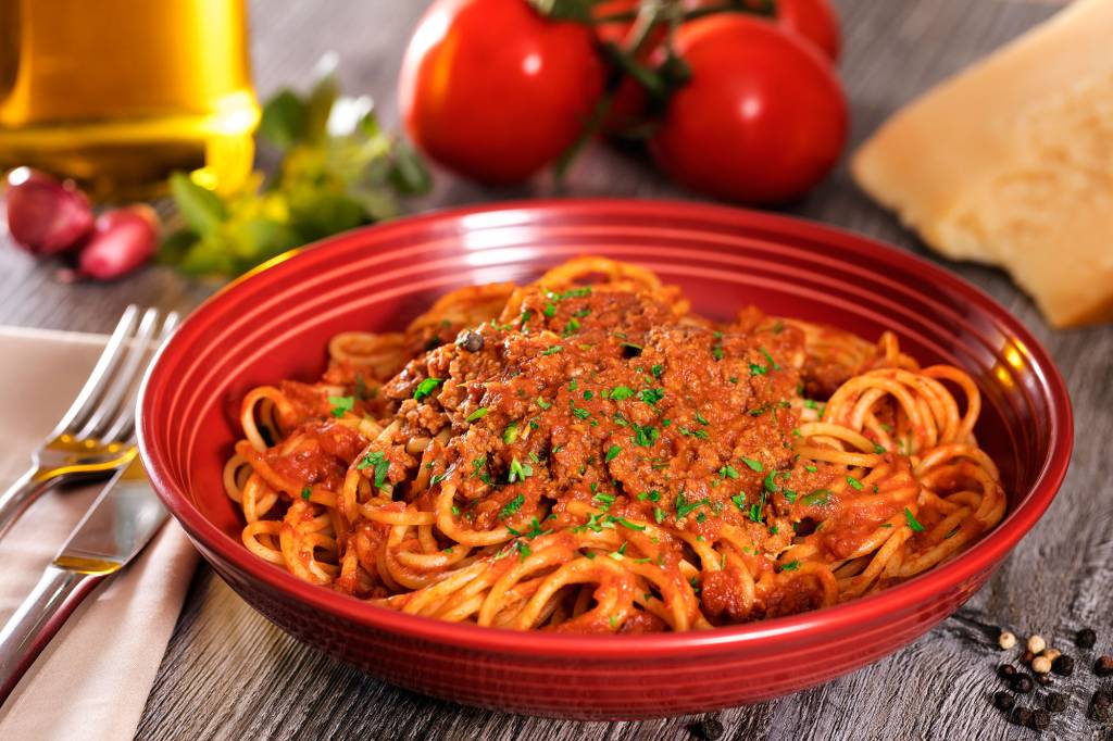 Abbraccio oferece entrada e refeição com espaguete por R$38