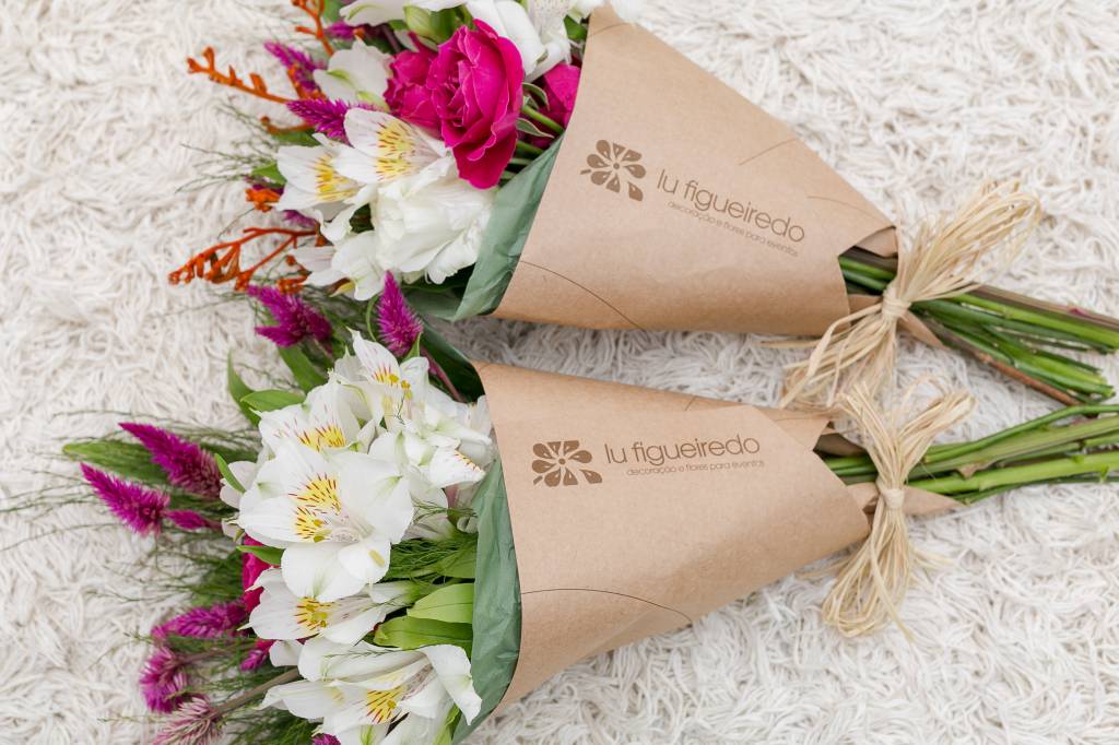 Designer floral ensina a fazer buquê para o dia das mães