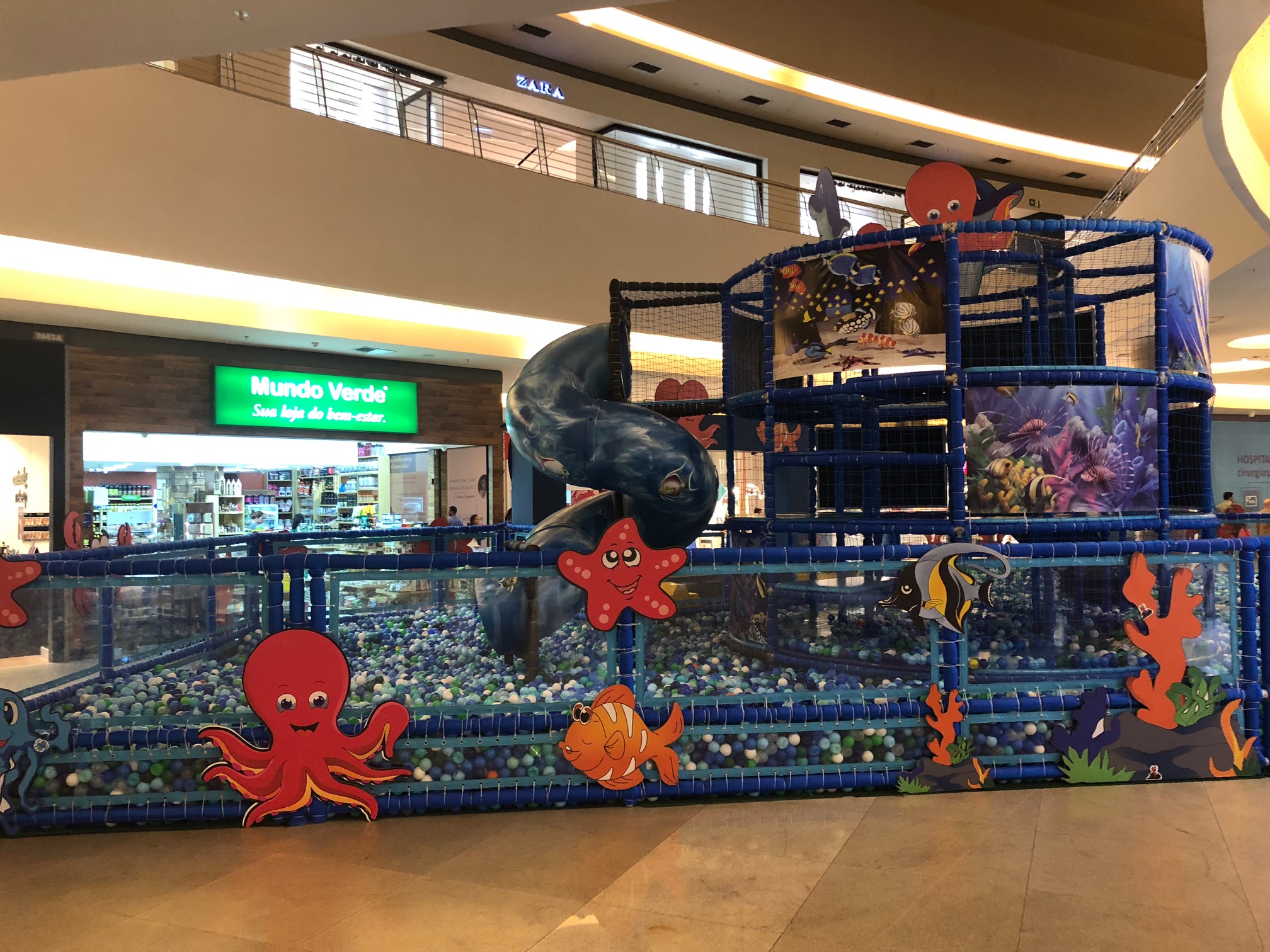 Shopping Metropolitano terá piscina de bolinas até o fim de junho