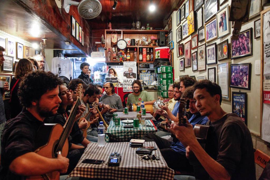 A boemia renasce: famoso pela música, Bip Bip planeja volta da programação