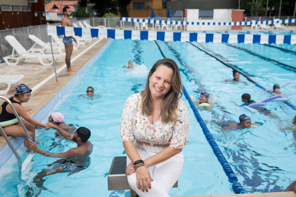 Carioca comanda ONG que dá aulas de esportes para deficientes
