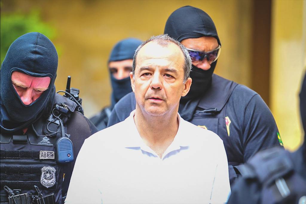 Cabral: TJ nega recurso e ex-governador fica mais tempo em regime fechado