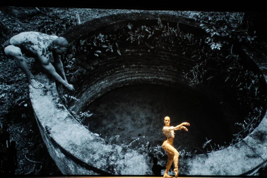 Depois de ganhar o Oscar da dança, Deborah Colker reestreia no Rio