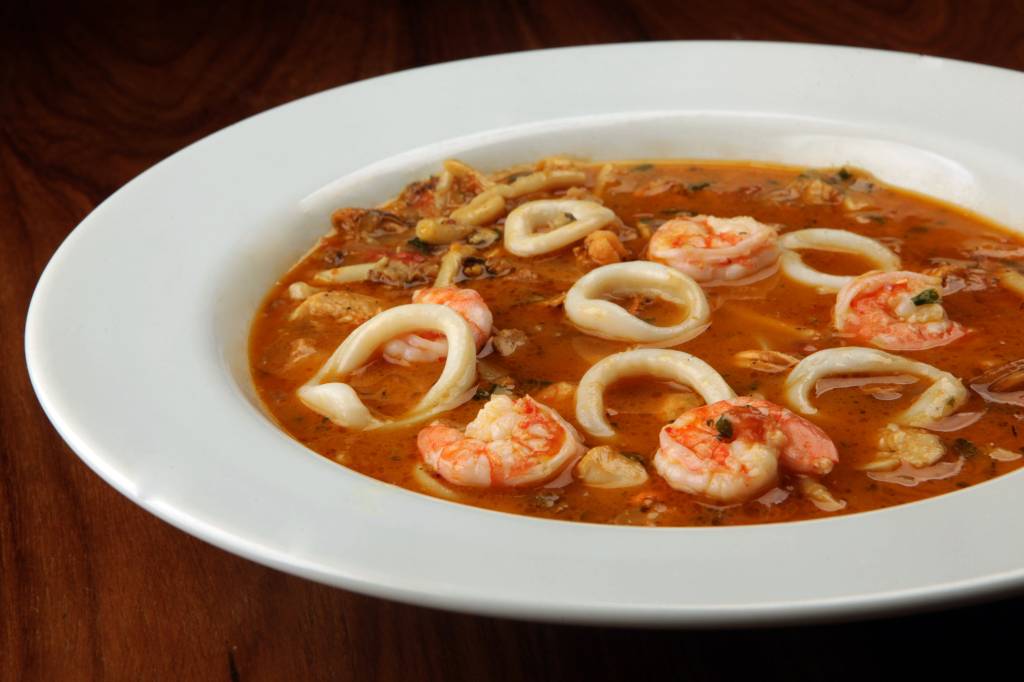 Sopas e cremes para provar nesta temporada