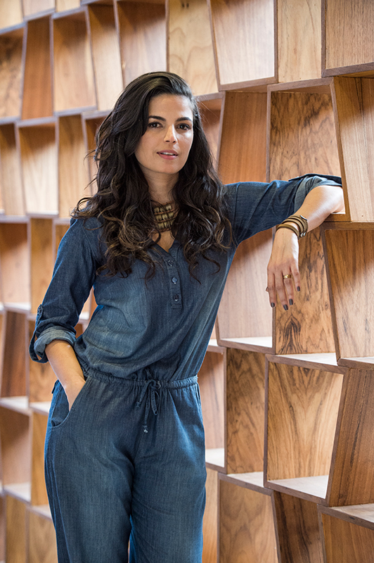 Emanuelle Araújo comenta sua estreia em série na Netflix