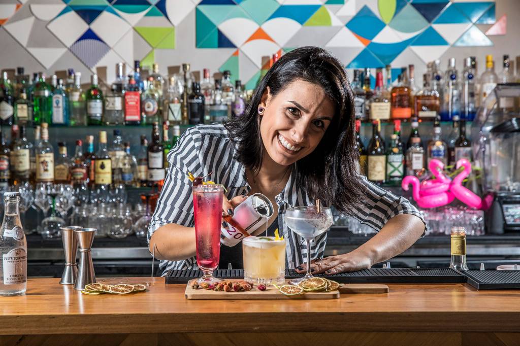 Opções artesanais de água tônica ganham espaço nos bares