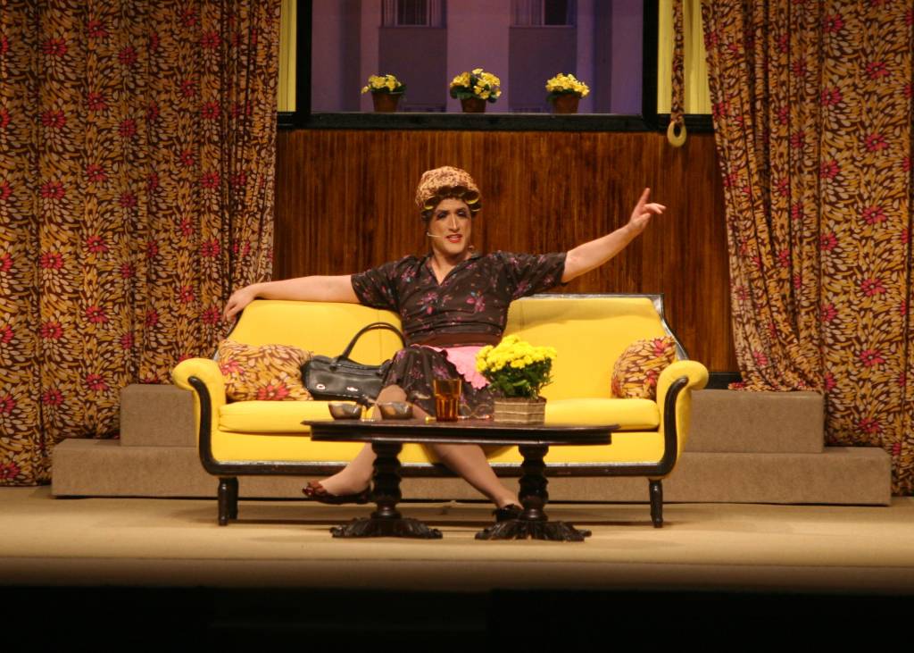 Cinco peças em apresentações únicas na cidade