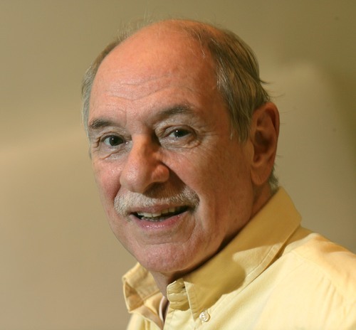 Psiquiatra Luiz Alberto Py lança podcast com questões profundas