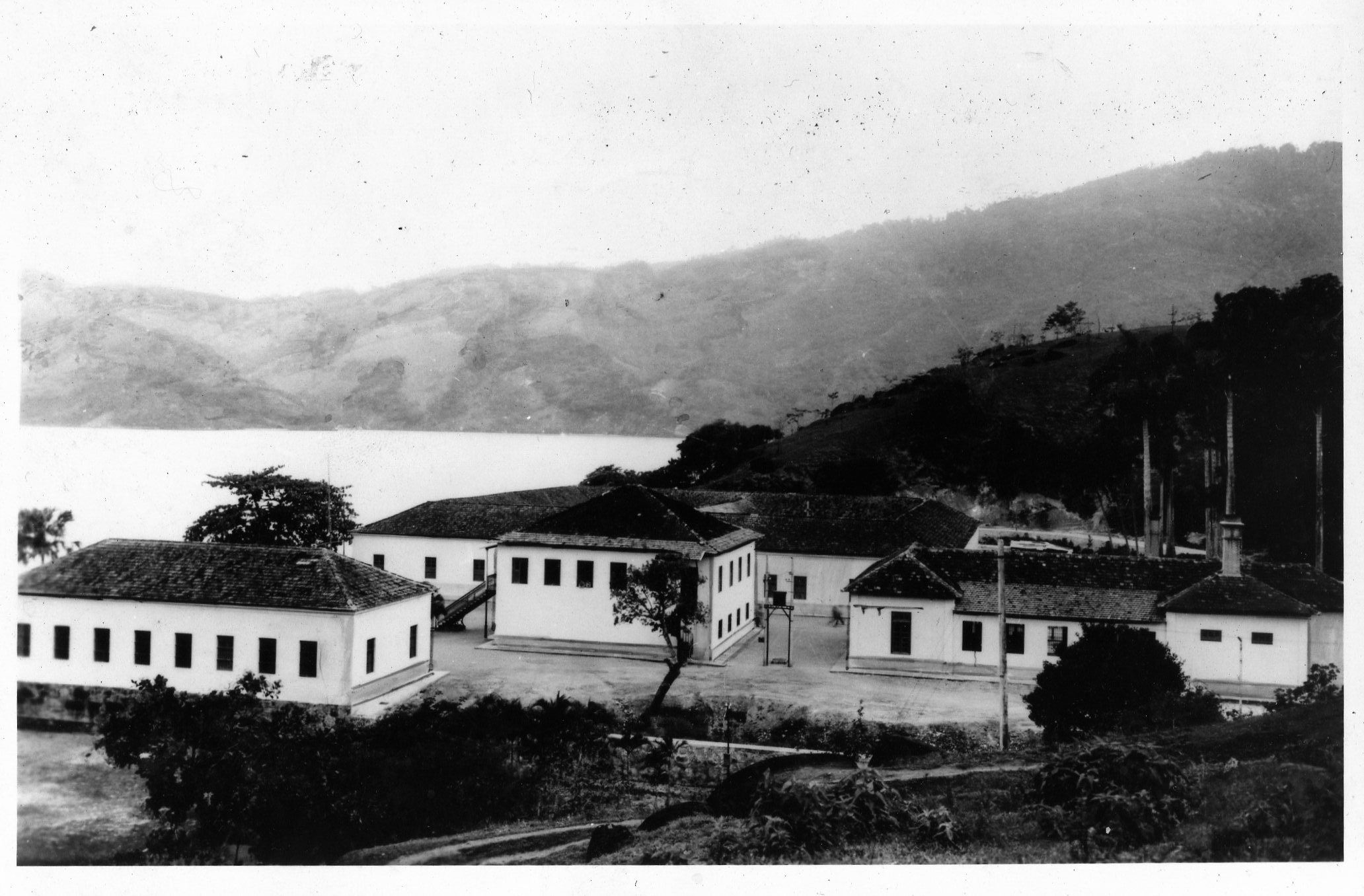 Antigo_Lazareto_em_Ilha_Grande