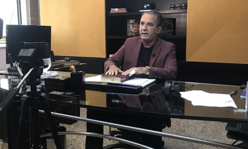 Coronavírus: Justiça autoriza e Malafaia continuará celebrando cultos