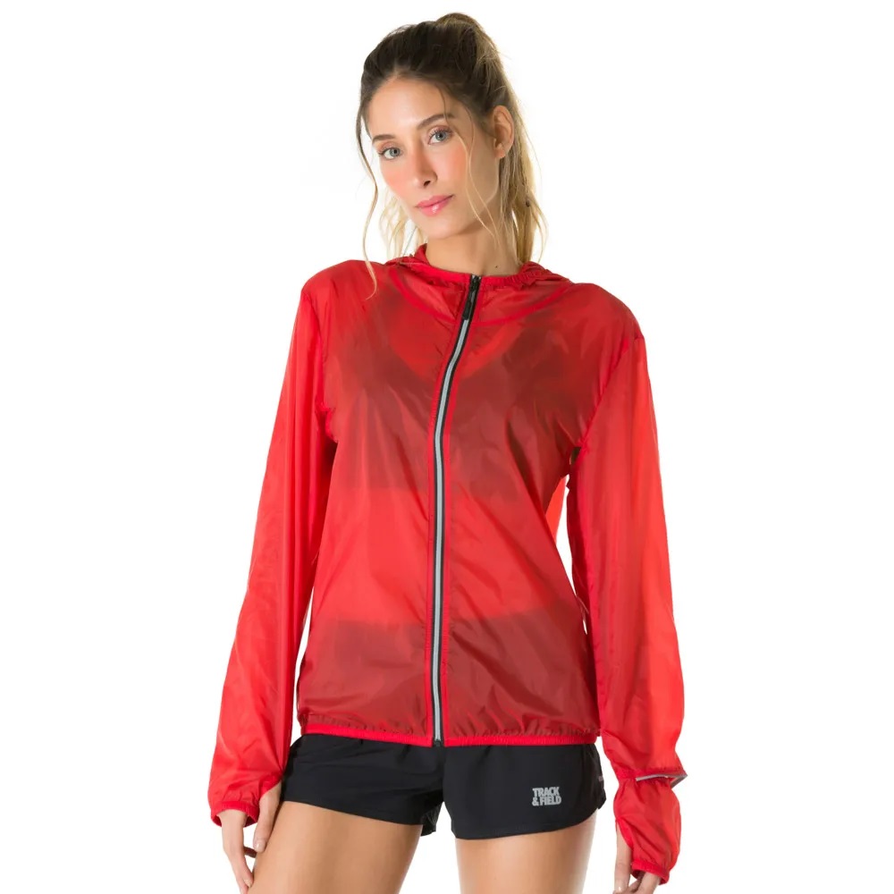 Boas compras: produtos impermeáveis para um mês chuvoso