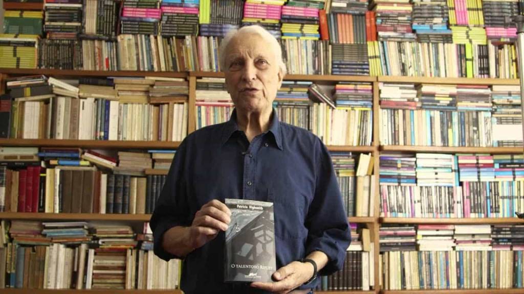 Morre o escritor Luiz Alfredo Garcia-Roza